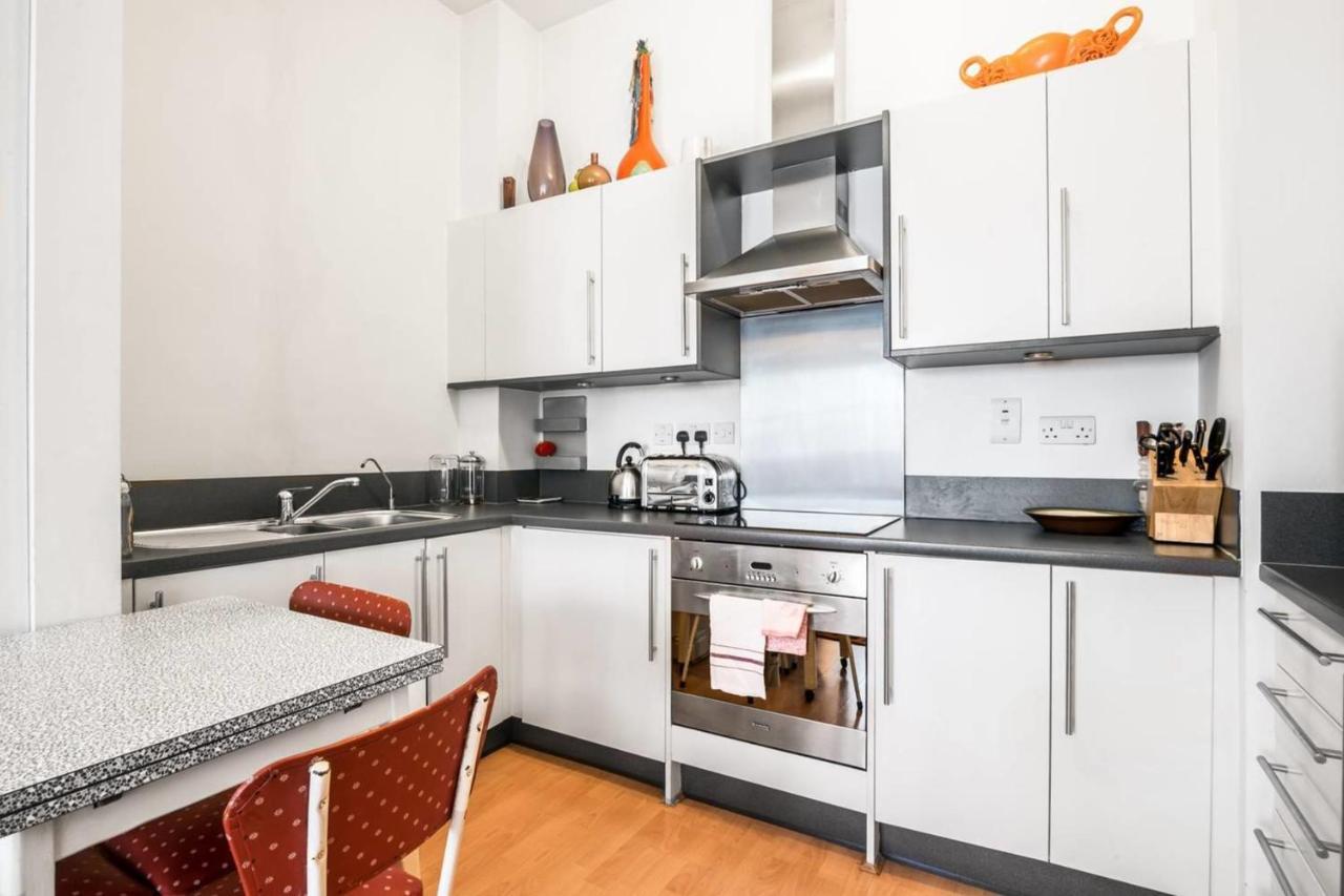 Guestready - Bright 1Br Home Near Arsenal Stadium Wbalcony Лондон Экстерьер фото